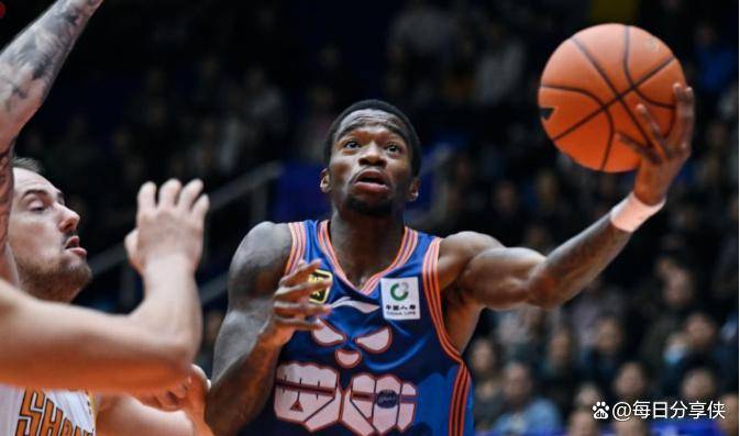 里程碑夜瓦伦西亚绝杀压哨，CBA常规赛集结日刷纪录，震撼外界，球探报告显示潜力-ayx sports