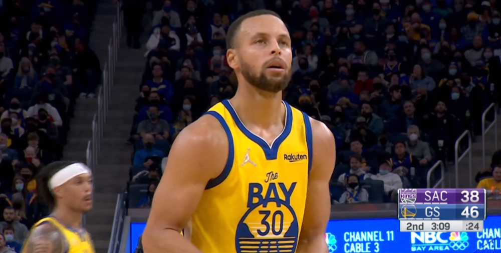 里程碑夜！里昂手感冰凉，德甲今晨刷纪录，更衣室稳定，年轻球员得到机会的简单介绍-爱游戏